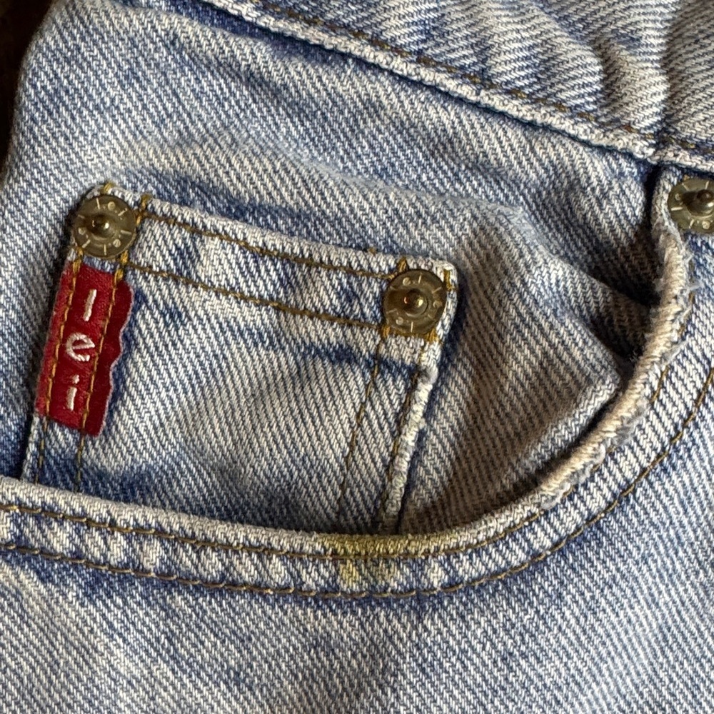 90’s Y2K LEI Light Blue Button Fly Jean Shorts for Women - Picture 3 of 5
